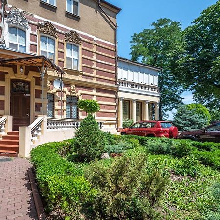 Апартаменты В Самом Центре Одессы Odessa Exterior foto